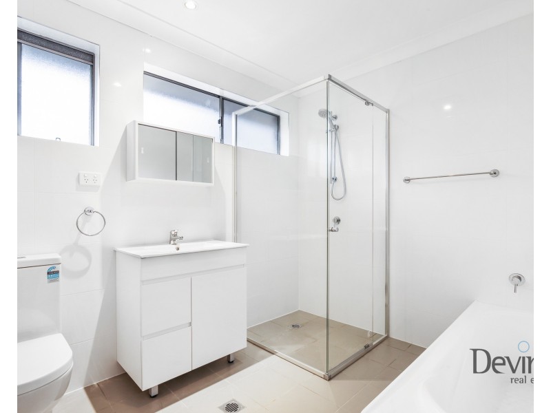 19 Lockwood Avenue, Greenacre NSW 2190