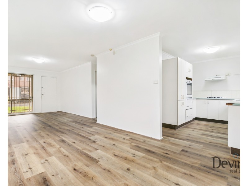 1 Mahogany Way, Greenacre NSW 2190