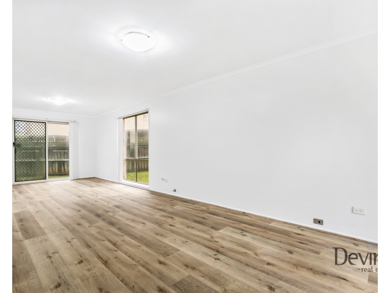 1 Mahogany Way, Greenacre NSW 2190