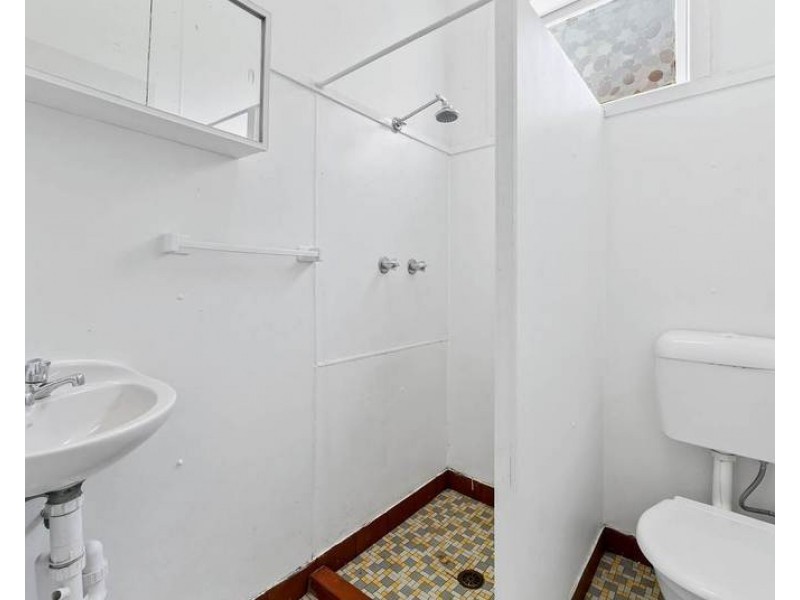 2/15 Hampden Street, Ashfield NSW 2131