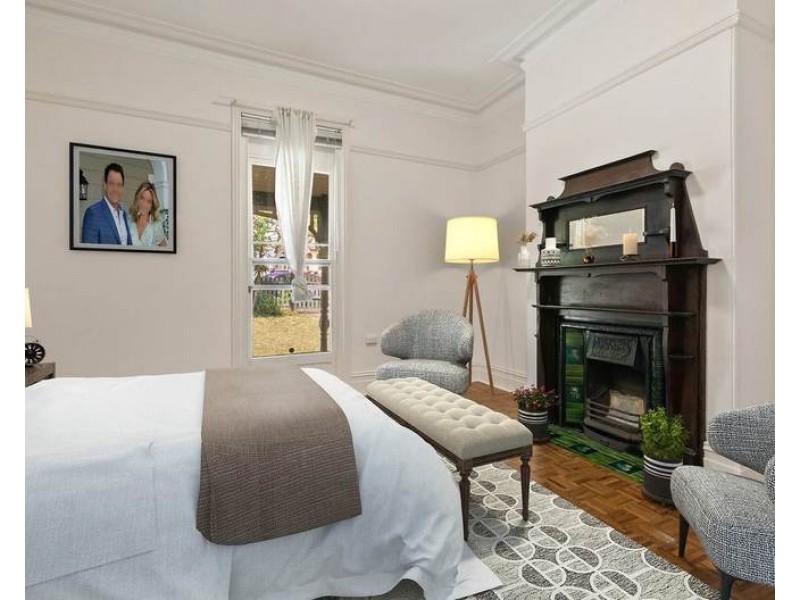 2/15 Hampden Street, Ashfield NSW 2131