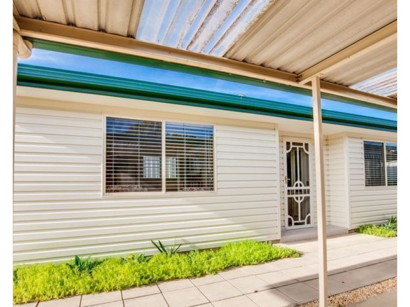 32a Caines Crescent, St Marys NSW 2760