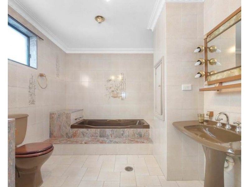 5 Undine Street, Russell Lea NSW 2046