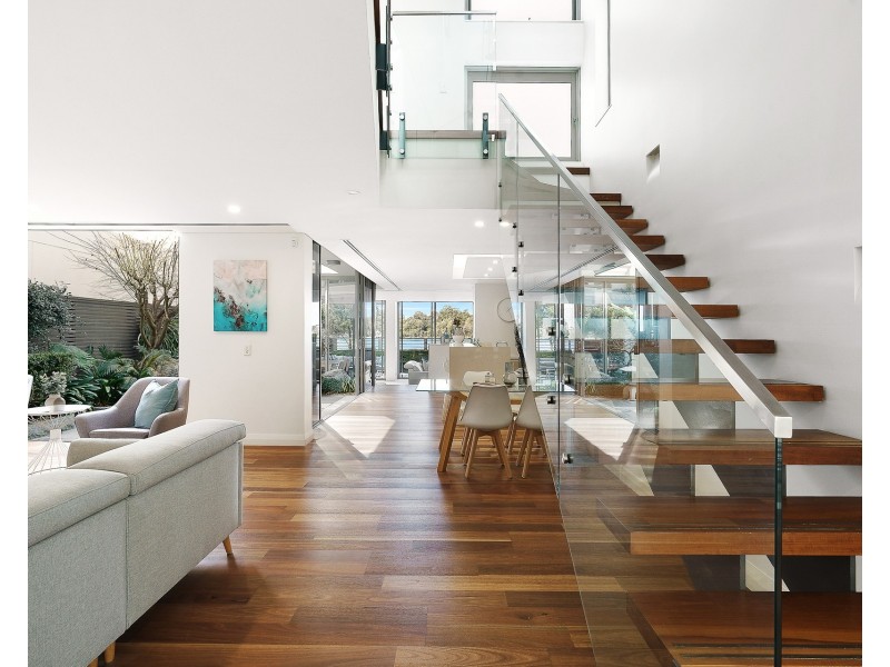2 Regatta Way, Cabarita NSW 2137