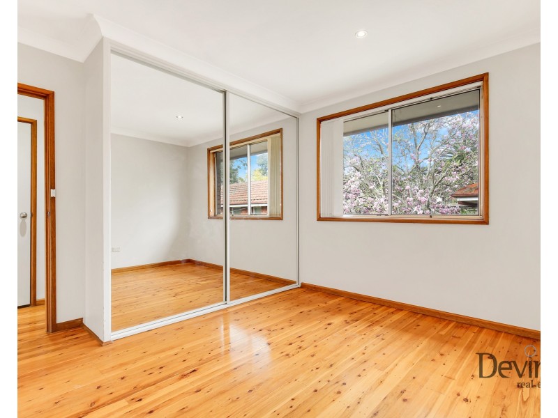 3 Tallowood Avenue, Casula NSW 2170