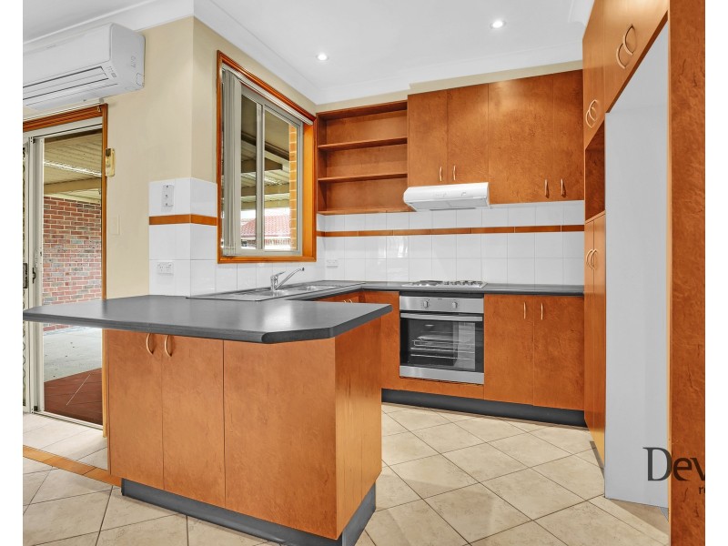 1/120 Green Valley Road, Green Valley NSW 2168