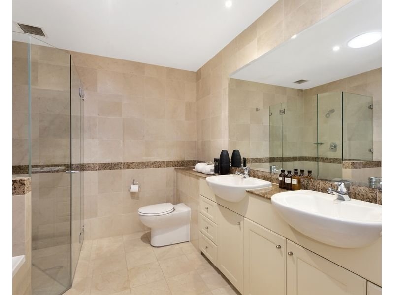 10 Jacaranda Drive, Cabarita NSW 2137