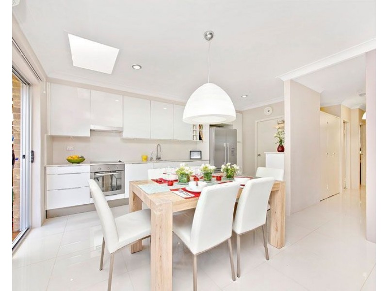 1/30 Llewellyn Street, Rhodes NSW 2138