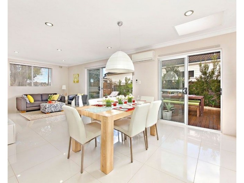 1/30 Llewellyn Street, Rhodes NSW 2138