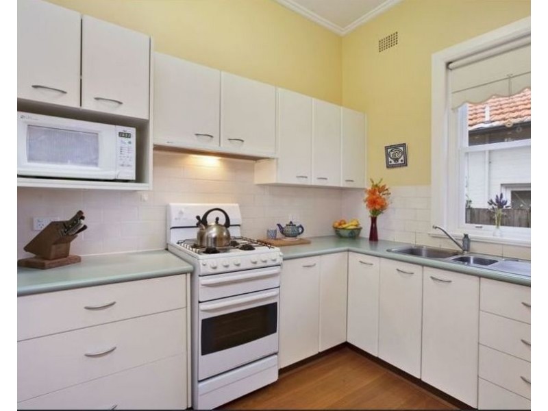 37 Kingston Avenue, Concord NSW 2137