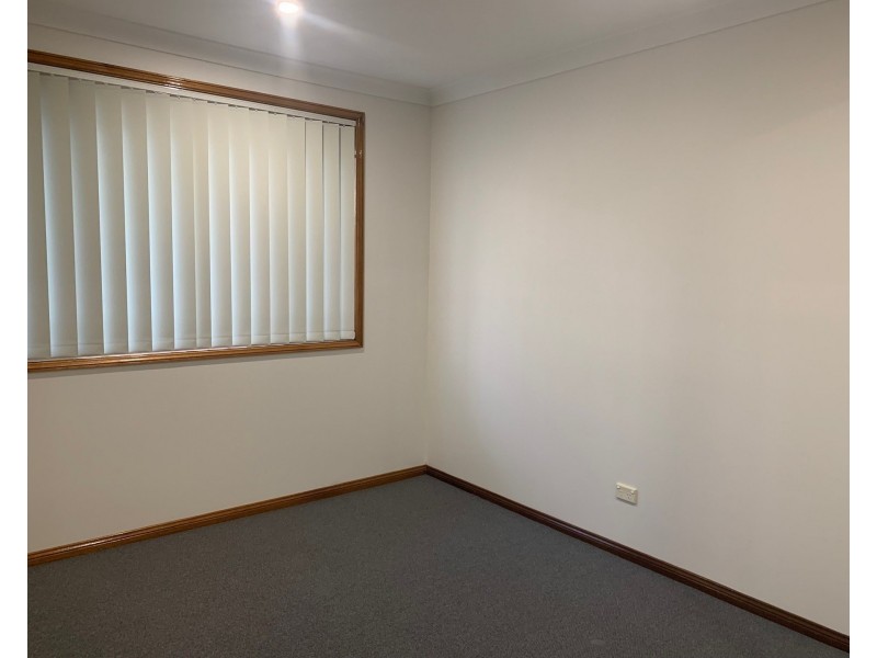 2/120 Green Valley Road, Green Valley NSW 2168