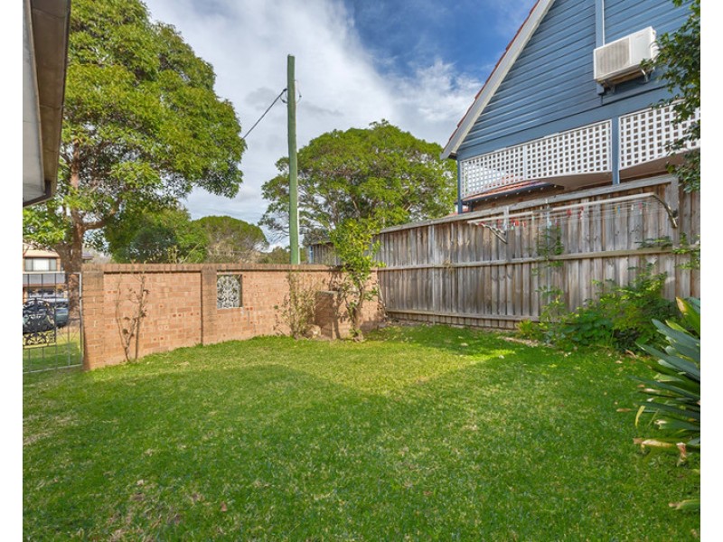 1/4 Llewellyn Street, Rhodes NSW 2138