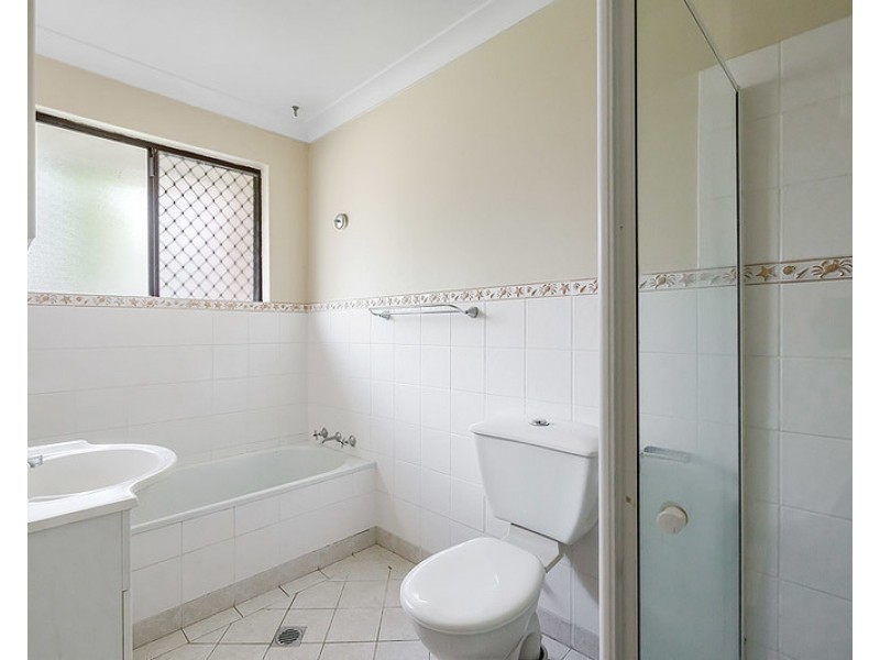 1/4 Llewellyn Street, Rhodes NSW 2138