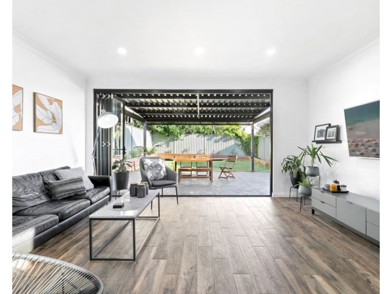 4 Fitzroy Street, Campsie NSW 2194