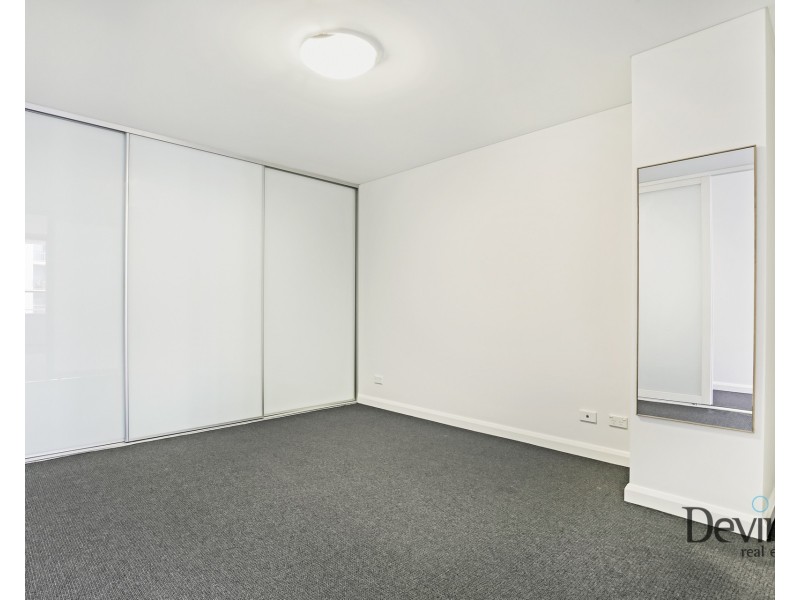 516/37 Amalfi Drive, Wentworth Point NSW 2127