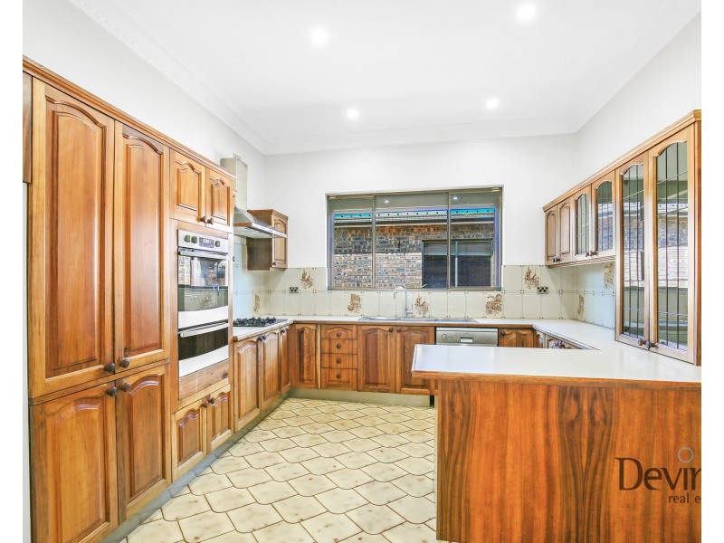 98 Wellbank Street, Concord NSW 2137