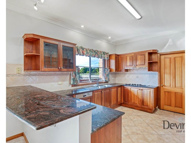 9 Spring Street, Concord NSW 2137