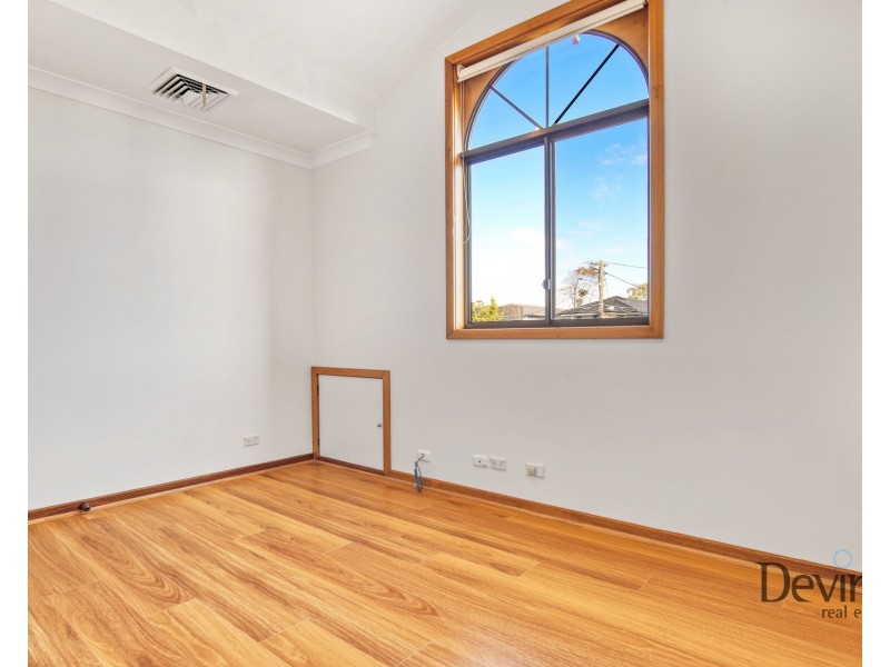 9 Spring Street, Concord NSW 2137
