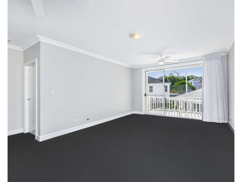 206/10 Fairwater Close, Breakfast Point NSW 2137