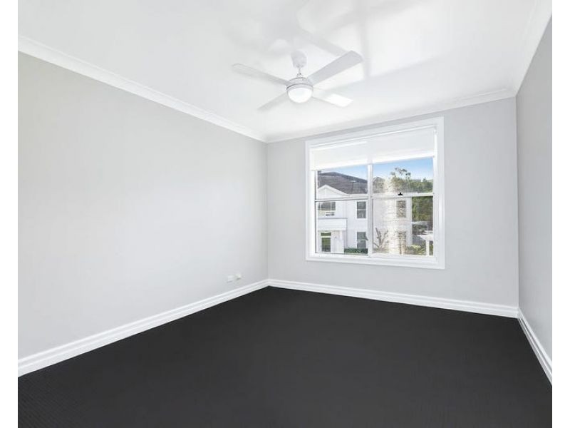 206/10 Fairwater Close, Breakfast Point NSW 2137