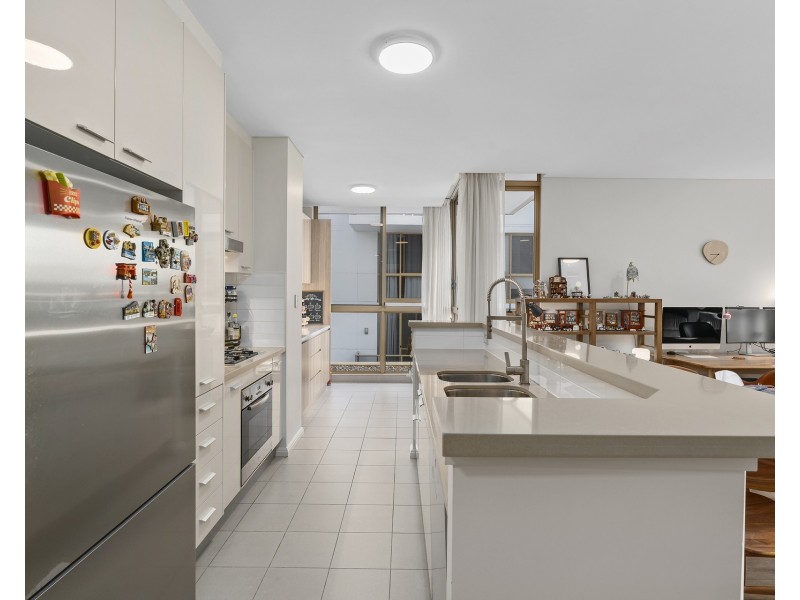 616/91 Shoreline Drive, Rhodes NSW 2138