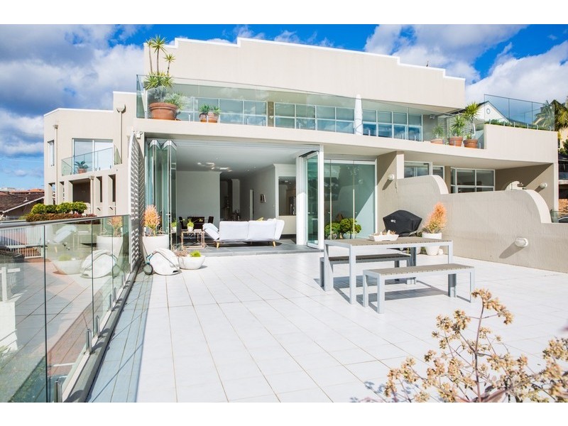 3/2B Wolseley Street, Drummoyne NSW 2047