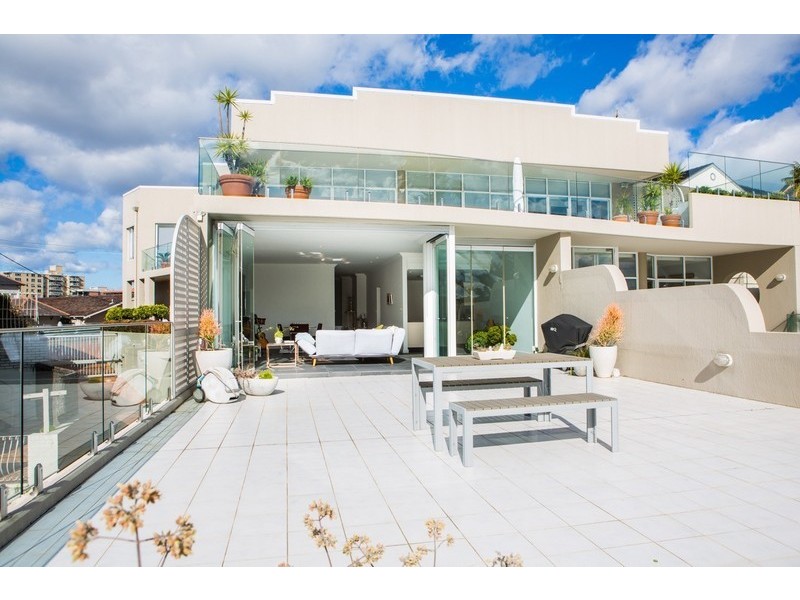 3/2B Wolseley Street, Drummoyne NSW 2047