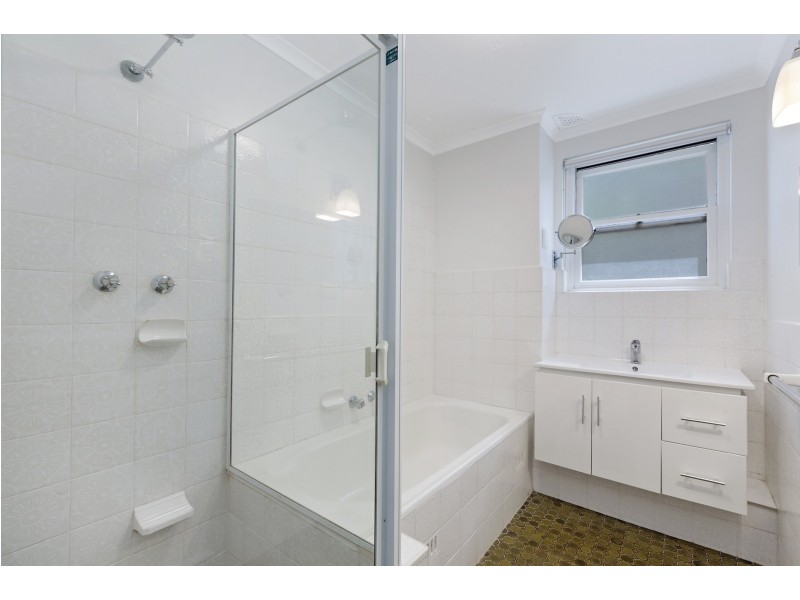 2/18 Alexandra Street, Drummoyne NSW 2047