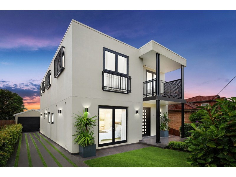 6 Dalmeny Avenue, Russell Lea NSW 2046