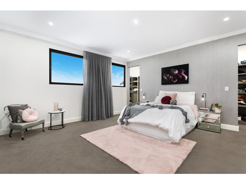 6 Dalmeny Avenue, Russell Lea NSW 2046