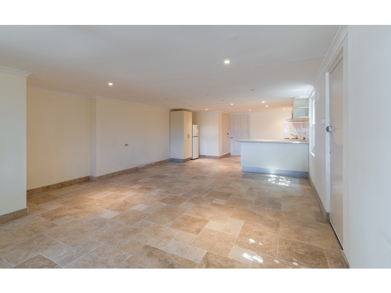 2/103 Henley Marine Drive, Russell Lea NSW 2046