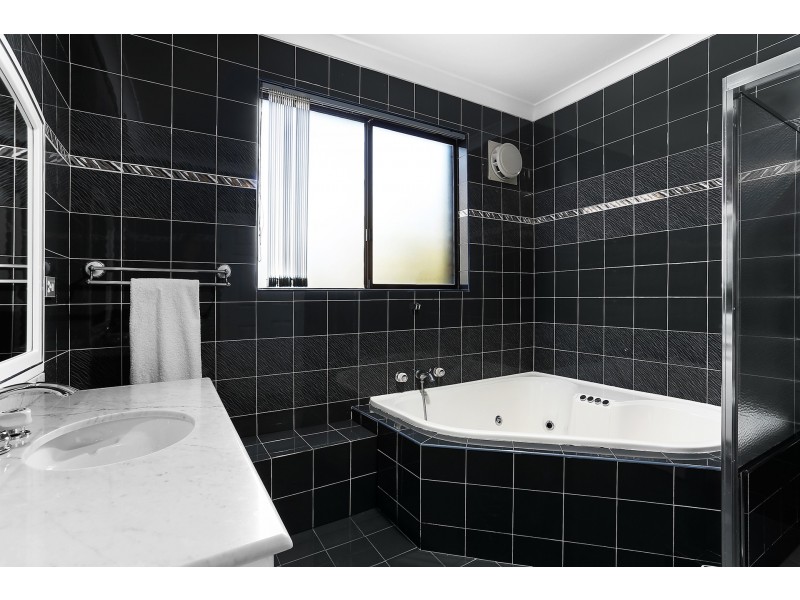 17 Blackwall Point Road, Chiswick NSW 2046