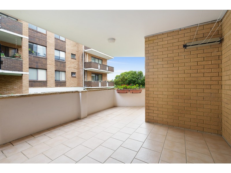 2/25 Walton Crescent, Abbotsford NSW 2046
