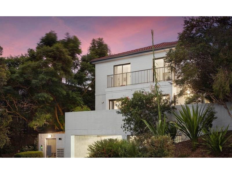 2/15 Mafeking Avenue, Lane Cove NSW 2066
