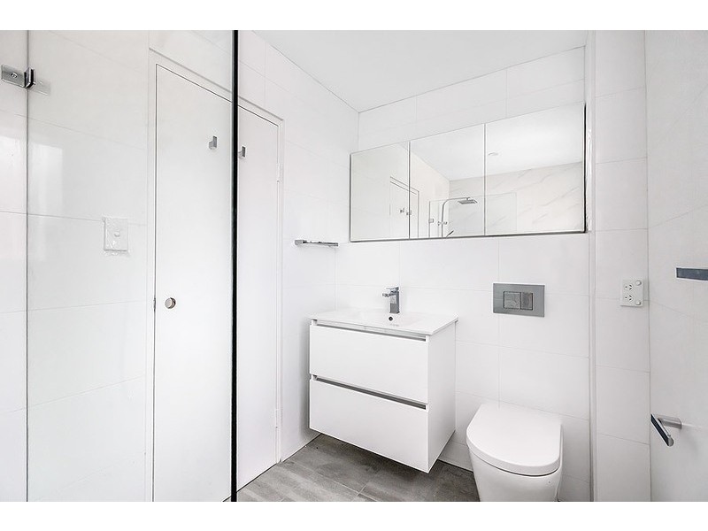 11/7 Bortfield Drive, Chiswick NSW 2046