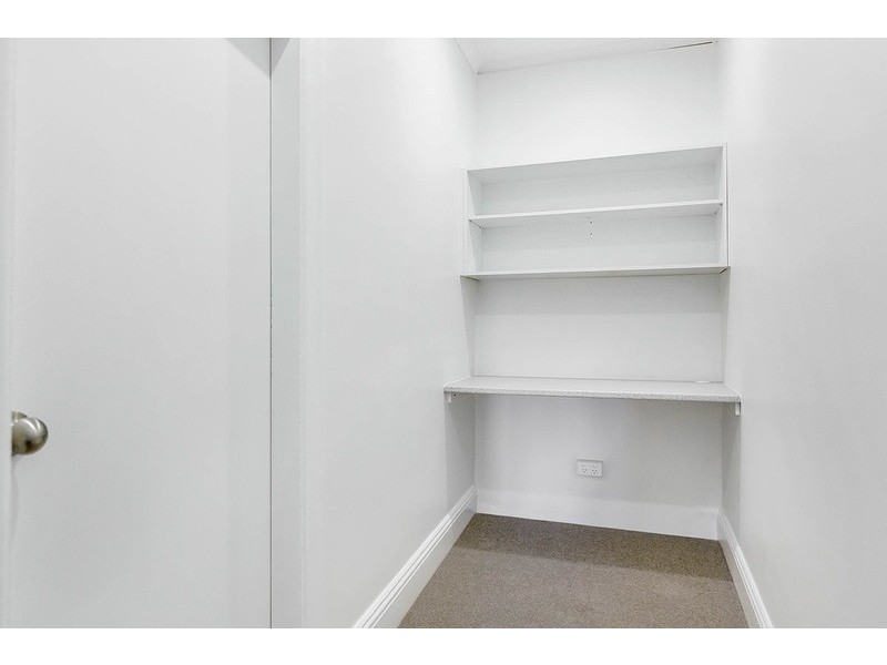 2/25 Lyons Road, Drummoyne NSW 2047