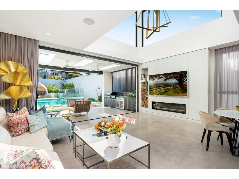 9a Blackwall Point Road, Chiswick NSW 2046