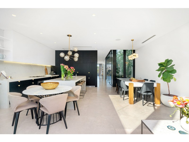 9a Blackwall Point Road, Chiswick NSW 2046