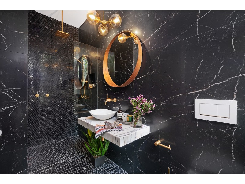 9a Blackwall Point Road, Chiswick NSW 2046