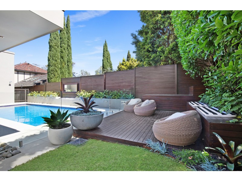 33 Henley Marine Drive, Five Dock NSW 2046