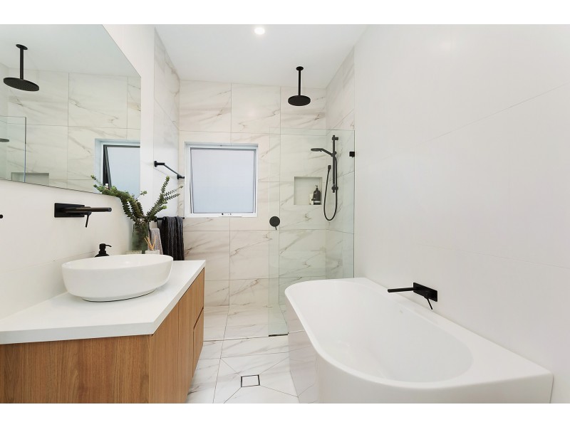 6 McKinnon Avenue, Five Dock NSW 2046