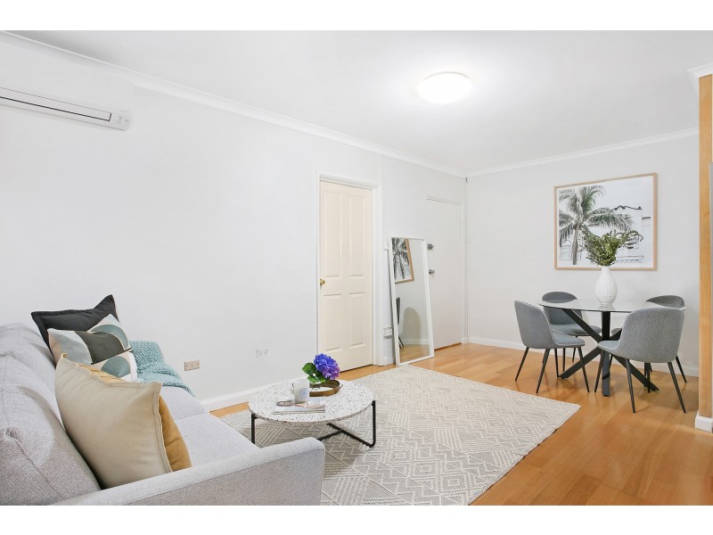 2/26 Bay Road, Russell Lea NSW 2046