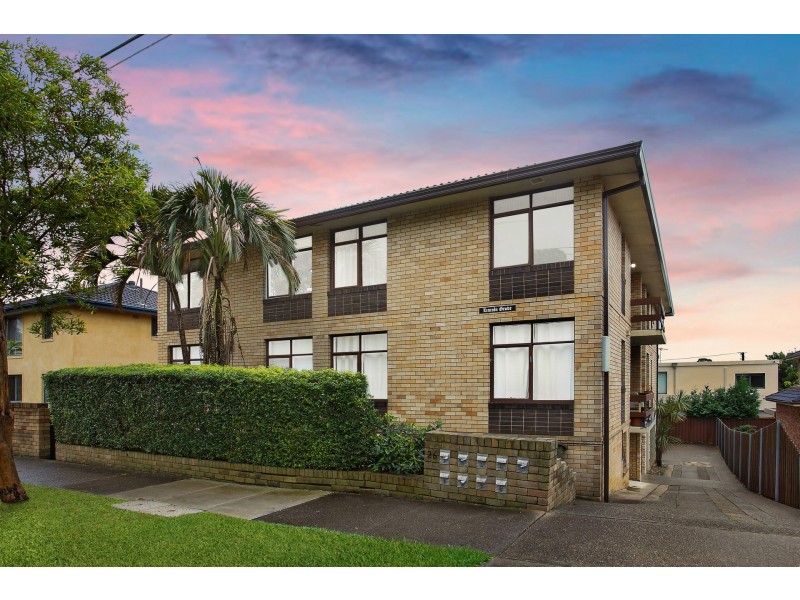 2/26 Bay Road, Russell Lea NSW 2046
