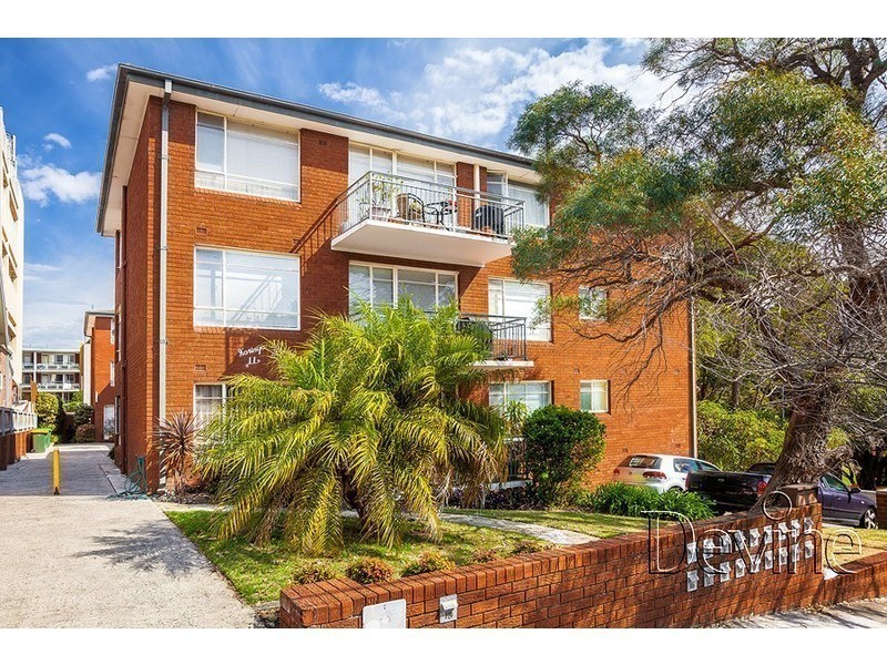 17/11 Bayswater Street, Drummoyne NSW 2047