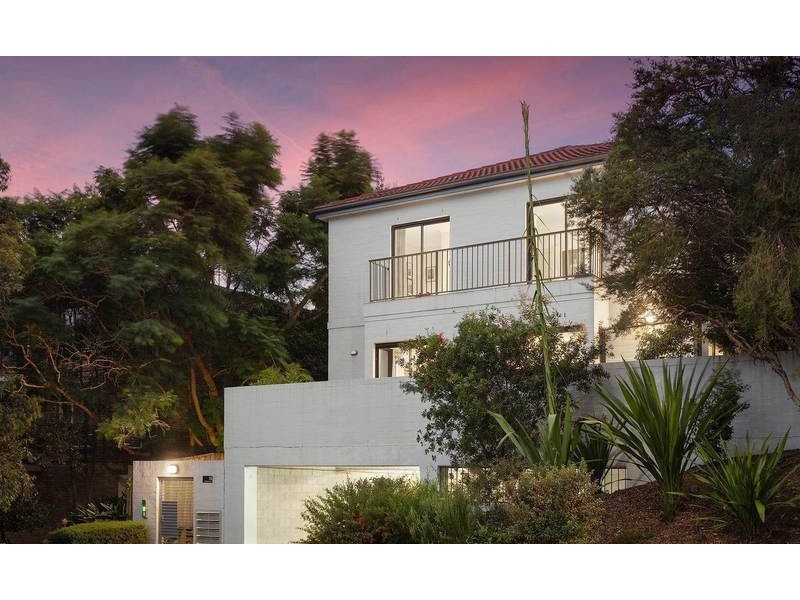 2/15 Mafeking Avenue, Lane Cove NSW 2066