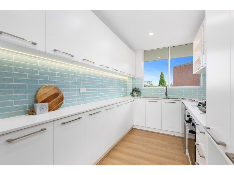 18/8 Bortfield Drive, Chiswick NSW 2046