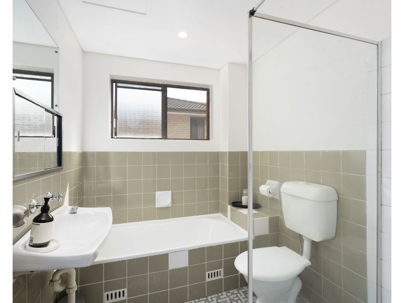 17/10-12 Price Street, Ryde NSW 2112