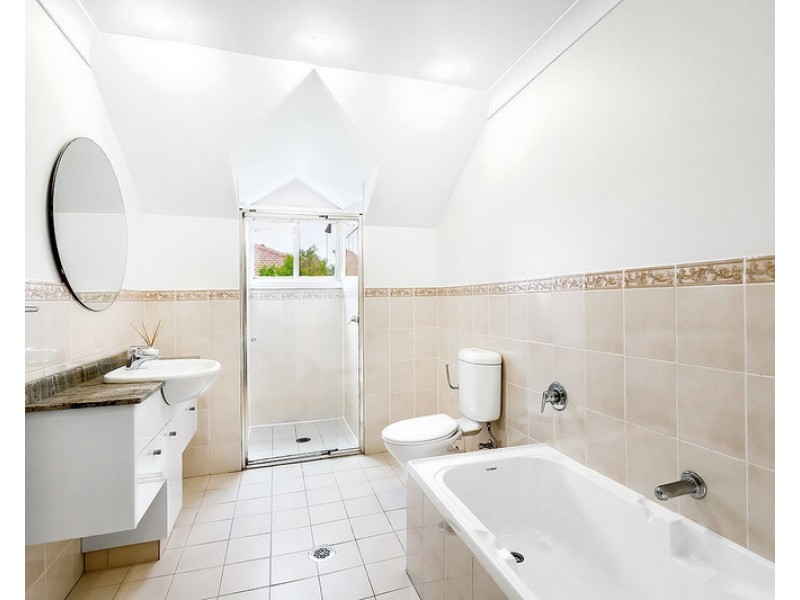 8/15 Queens Road, Five Dock NSW 2046