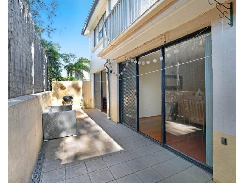 2/15 Mafeking Avenue, Lane Cove NSW 2066