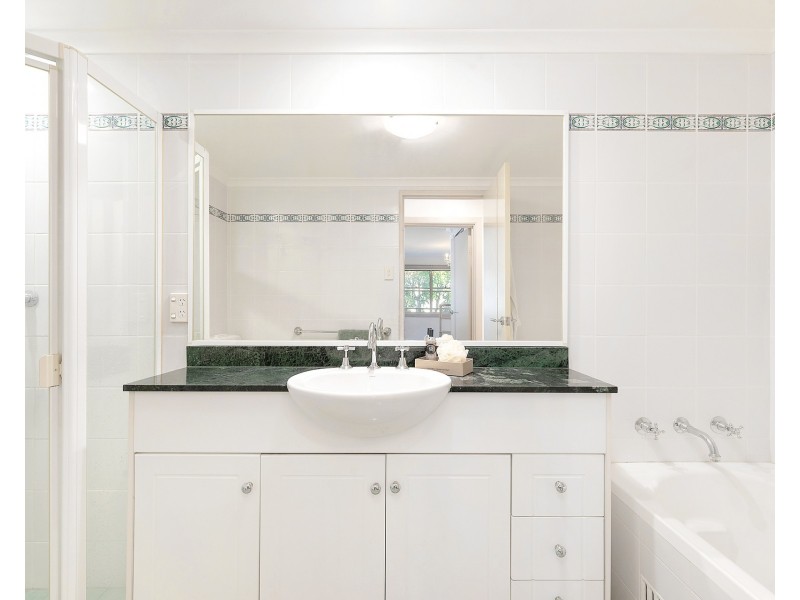 8/5 Figtree Ave, Abbotsford NSW 2046